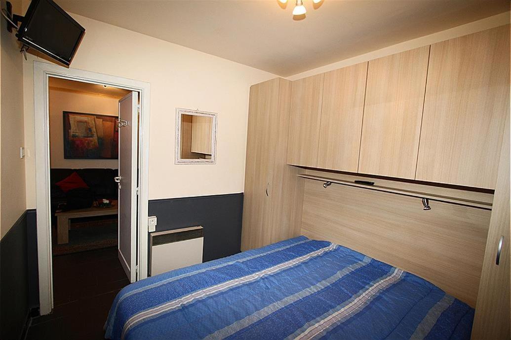 Appartement Dahlia Garden 8P เดอฮาน ภายนอก รูปภาพ