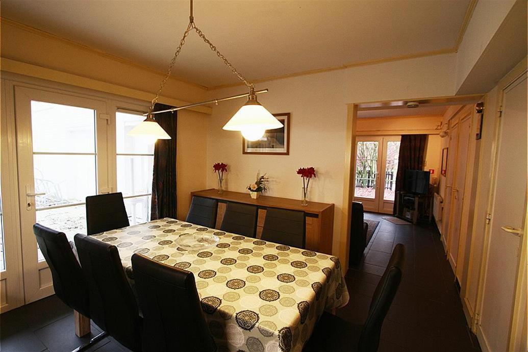 Appartement Dahlia Garden 8P เดอฮาน ภายนอก รูปภาพ